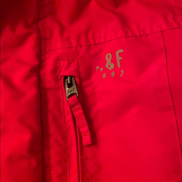 Jacket - Picture 2 of 3